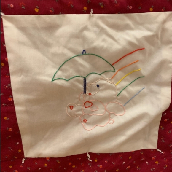 1980’s Handmade Care Bears Quilt Twin Sized - Picture 3 of 7